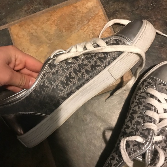 Michael Kors shoes - Picture 4 of 4